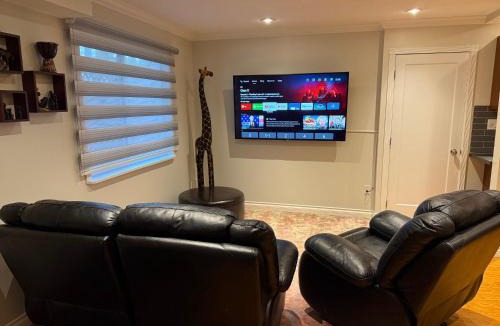 Burke Mountain House | Place near the Coquitlam River Park