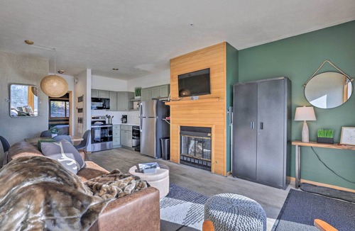 Wildernest Condo | Pool, Hot Tub & Ski Shuttle! Silverthorne Condo