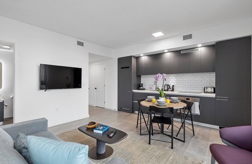 Downtown Miami Apartment | Premium 2BR Condo | Beautiful City View