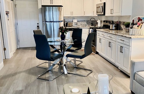 Fort Pierce Condo | Premium Beach and Golf Getaway