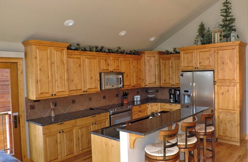Estes Park House | PREMIUM HOME, incredible views, close to town & RMNP; hot tub, AC, & more: #6179