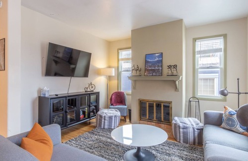 Ouray Apartment | Prime Downtown Location - Great, Convenient Condo - A/C - Pet Friendly