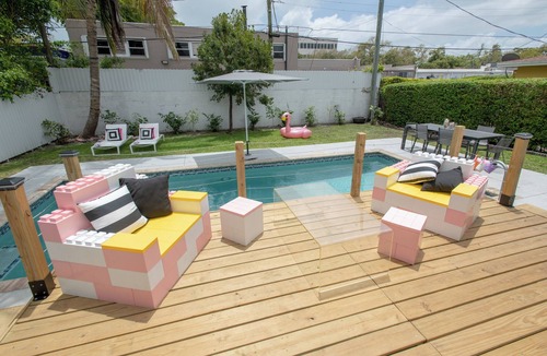 Coral Way Villa | Prime Location + Pool + Sleeps 10 -> Luxe Miami Oasis Home