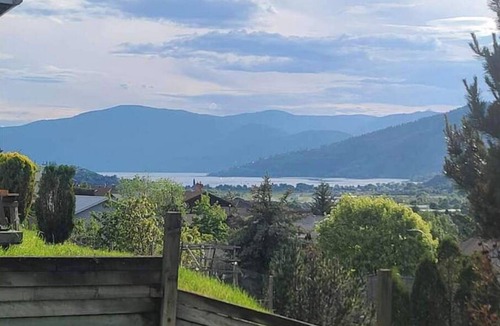 Vernon Apartment | Private 1bd 1 ba suite w/lake views