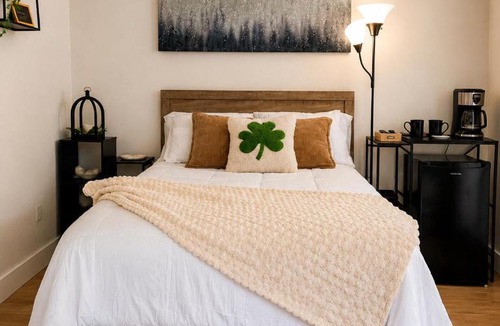 Lauderdale Lakes Apartment | Private 1BR Apt, with Patio and Free Parking