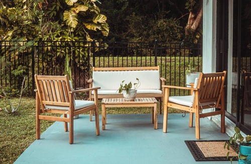 Florida North Atlantic Coast Cottage | Private 2-br guest house under an oak canopy, ideal spot in Palm Beach Gardens