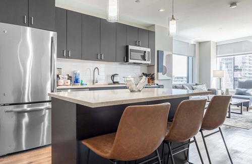 Seaport District Apartment | Private 2BR Apt Walk to Restaurants