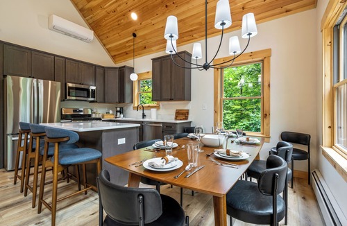 Bethel House | Private-5BR-Hot tub-Game room-15 min to Sunday River