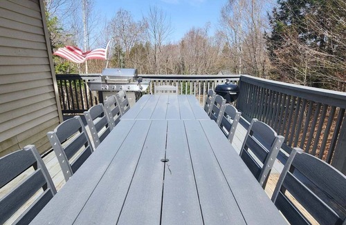 Campton House | Private Home in the White Mountains!