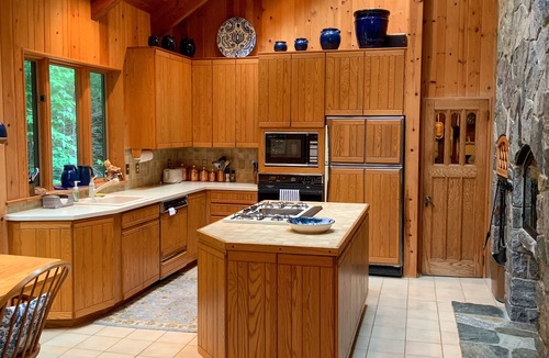 Lake Luzerne-Hadley House | Private Lakefront Adirondack Home