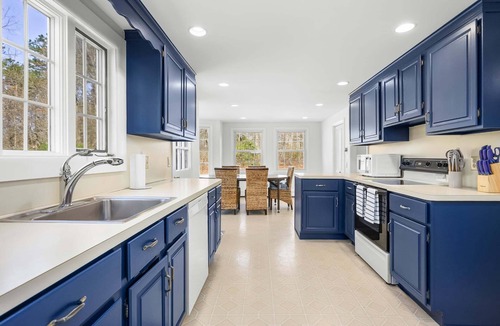 Dennis House | Private Pool Cape Escape Near Mayflower Beach