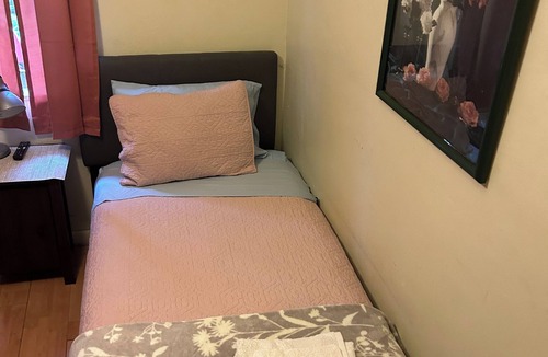 West Hollywood House | Private room for rent