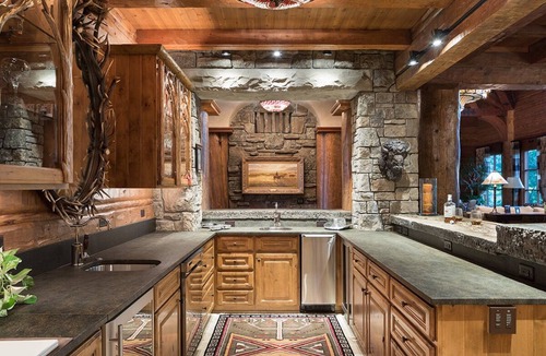 Moose Wilson Road Villa | Private, stately lodge nestled near the banks of the Snake River