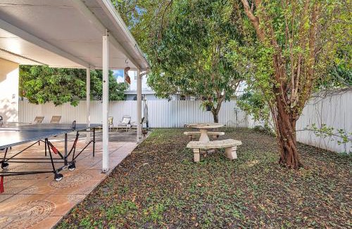 Coral Way House | Private Studio in Little Havana