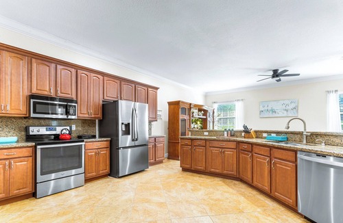 Port Saint Lucie House | Private Villa | Heated Pool + Hot Tub + Sleeps 20