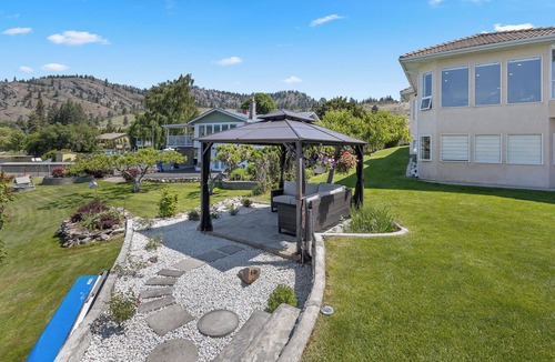 Okanagan-Similkameen Apartment | Private Waterfront Suite (2 Bedrooms) with Breathtaking Skaha Sunsets