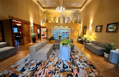 Rimbey Hotel | Quality Inn & Suites