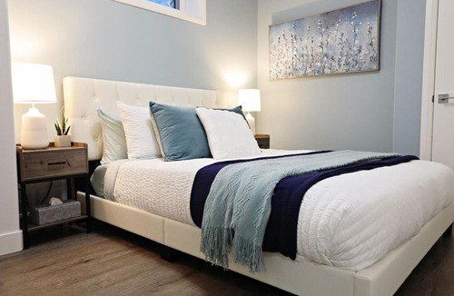 Southwest Edmonton House | Queen Suite 20 Min from YEG Airport with Disney+