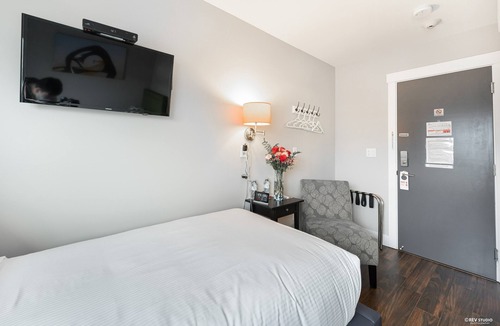 Queensborough Hotel | Queens Hotel