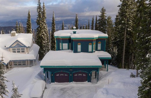 Silver Star Mountain House | Queenski