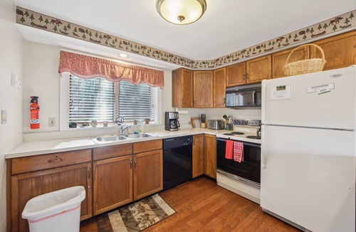 North Creek House | Quick Silver 9d - Comfy Townhome For All Seasons 3 Bedroom Townhouse by The Summit at Gore Mountain