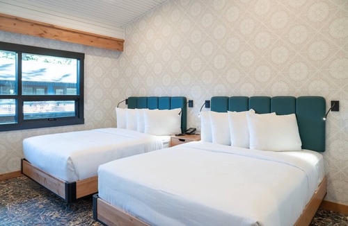 Banff House | Quiet and Cozy Space in Banff!