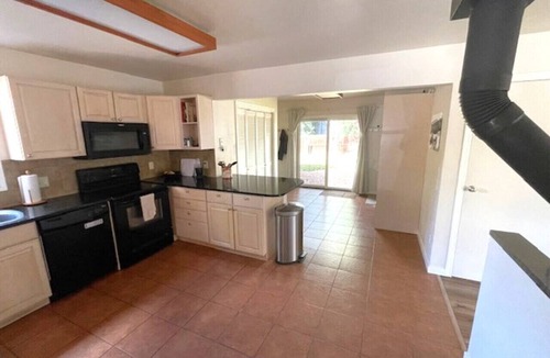 Basalt House | Quiet Basalt Home/Fenced Yard, Work Space, Pets ok