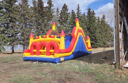 Calgary-Edmonton Corridor RV Rental | Quiet Farm Retreat - Escape Life Enjoy the Countryside
