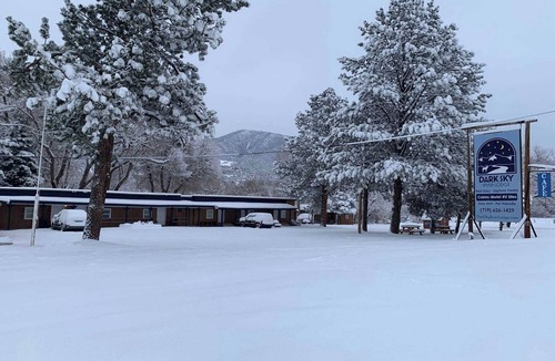 Howard House | Quiet Motel Room Near Ark River - 15 min to Salida