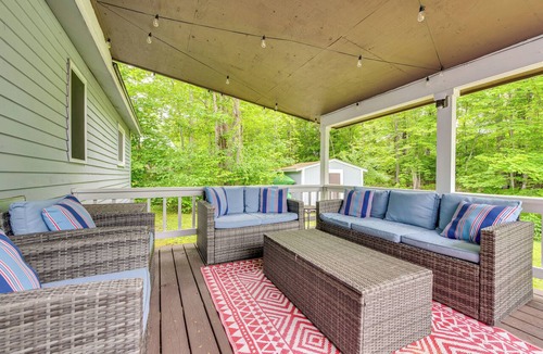 Locke Lake Colony Cottage | Quiet New Hampshire Getaway w/Game Room!