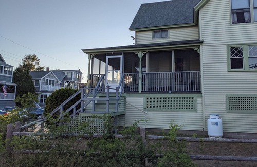 Ocean Park Cottage | Quintessential Ocean Park Beach Cottage