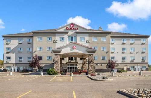 Lac La Biche Hotel | Ramada by Wyndham Lac La Biche