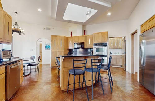 Ranchos De Taos House | Ranchos de Taos gem with hot tub, sauna, game room, fast WiFi, firepit & views