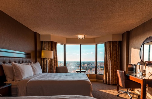 Red Deer Hotel | Red Deer Resort & Casino