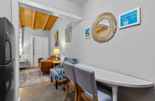 Highland Park Delray Villa | Red Palm Villas: The Sabal