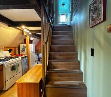 Campton Ski Chalet | Red Sleigh Chalet - Campton