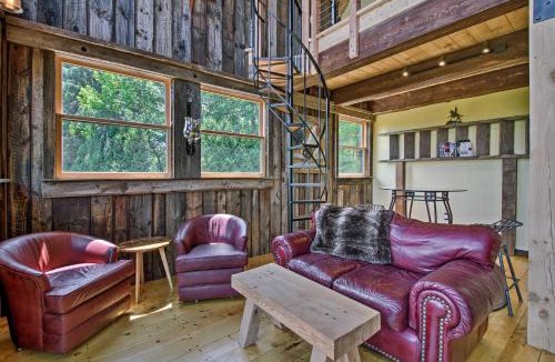 Putney Apartment | 'Red Sweetheart Barn Studio' w/Mtn & River Views!