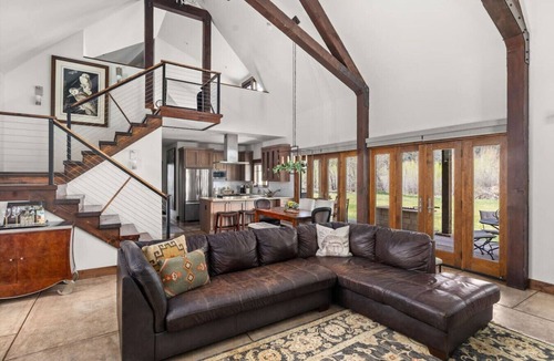Carbondale House | Refined Mountain Home Carbondale