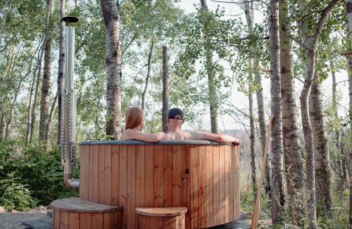 Central Alberta Other | Refuge Bay's Aqua Tiny Home - Luxury Off Grid Escape