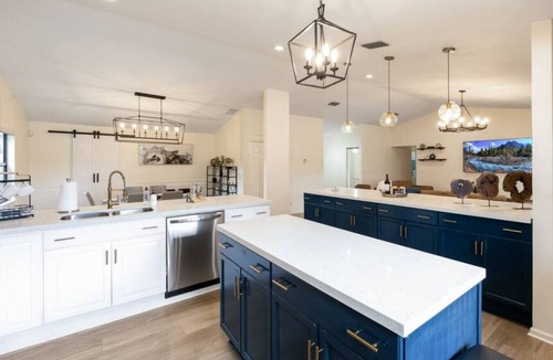 Royal Palm Beach Villa | Regal Manor Paradise Dreamy Heated Pool/Spa Gym hosted by Relaxtay