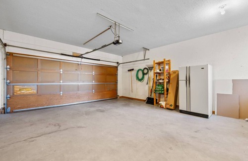 Central Okanagan House | Relax & Unwind |Westside Getaway