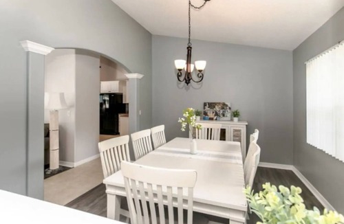 Sebastian Highlands House | ☆☀︎❀Relaxing Heated Pool!Beautiful Patio,Pet Friendly,Fenced Area, Near Beaches!