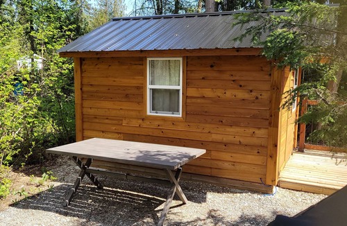 Malakwa RV Rental | Relaxing Retreat