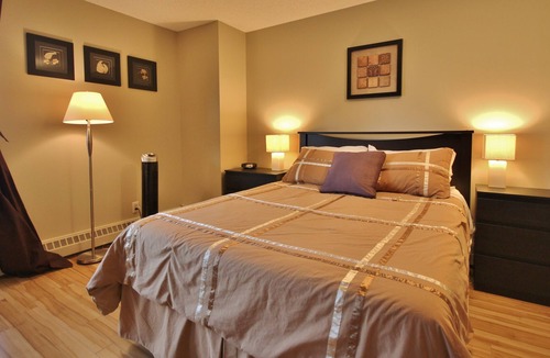 Connaught Condo | Remodeled Beltline Condo. Superb Location and View