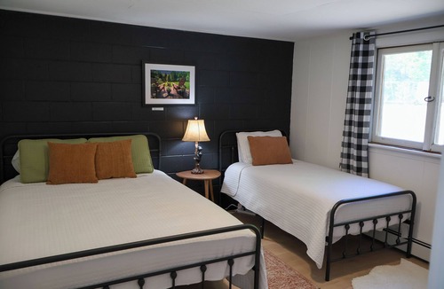 Holderness Hotel | Renovated Lake Suite 4, Kitchen, Private Beach + Dock Access, Not Dog Friendly
