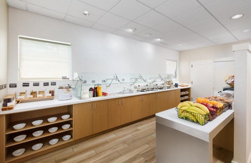 Villages of Palm Beach Lakes Hotel | Residence Inn by Marriott West Palm Beach