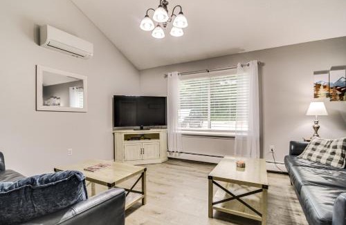 Bartlett House | Resort Condo w/Loft: 1 Mi to Attitash Mountain!