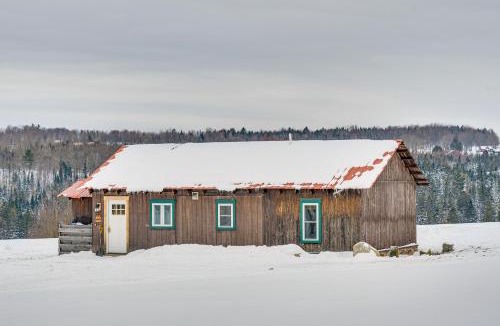 Hardwick House | Ride From Your Door: Cabin w/VAST Trail Access!
