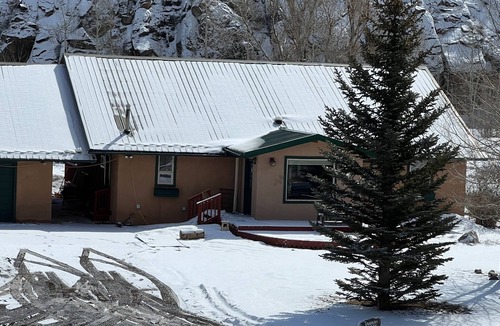 South Fork Cottage | Rio Cabin - Serenity on the South Fork