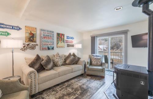 Ouray House | River Park 1254